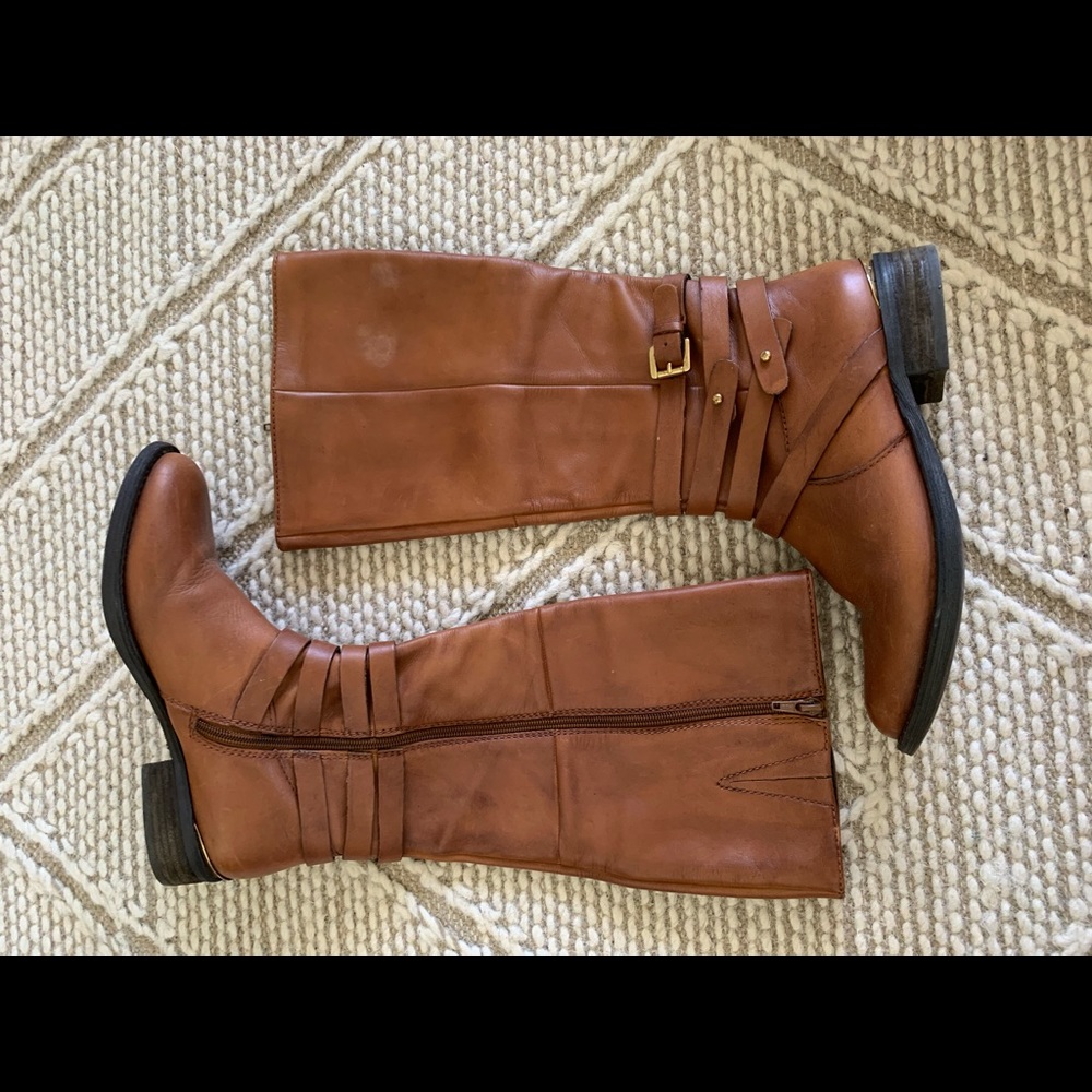 Brown boots